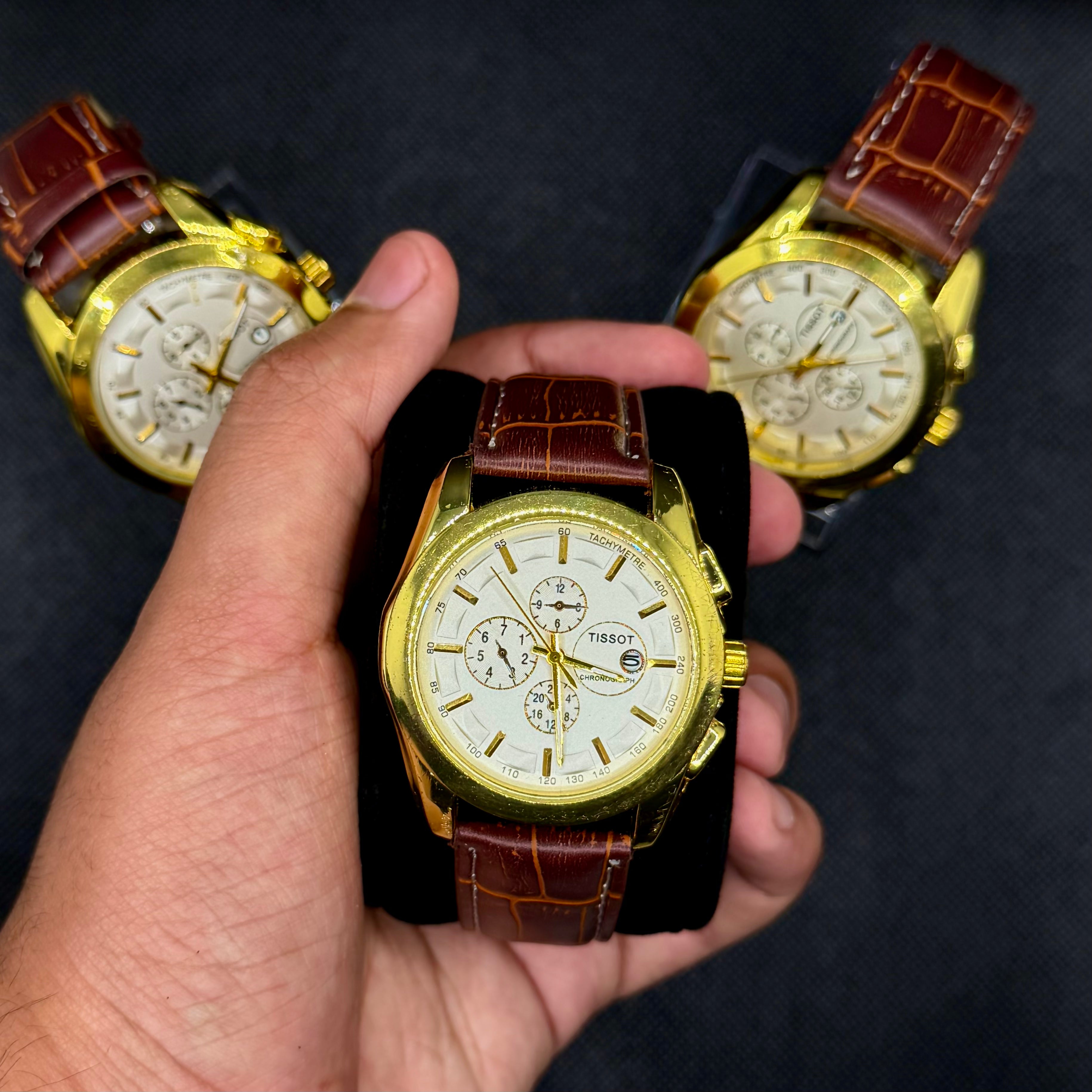 Luxury Men's Watch With Golden Shiny Dial – Elegant & Premium Look