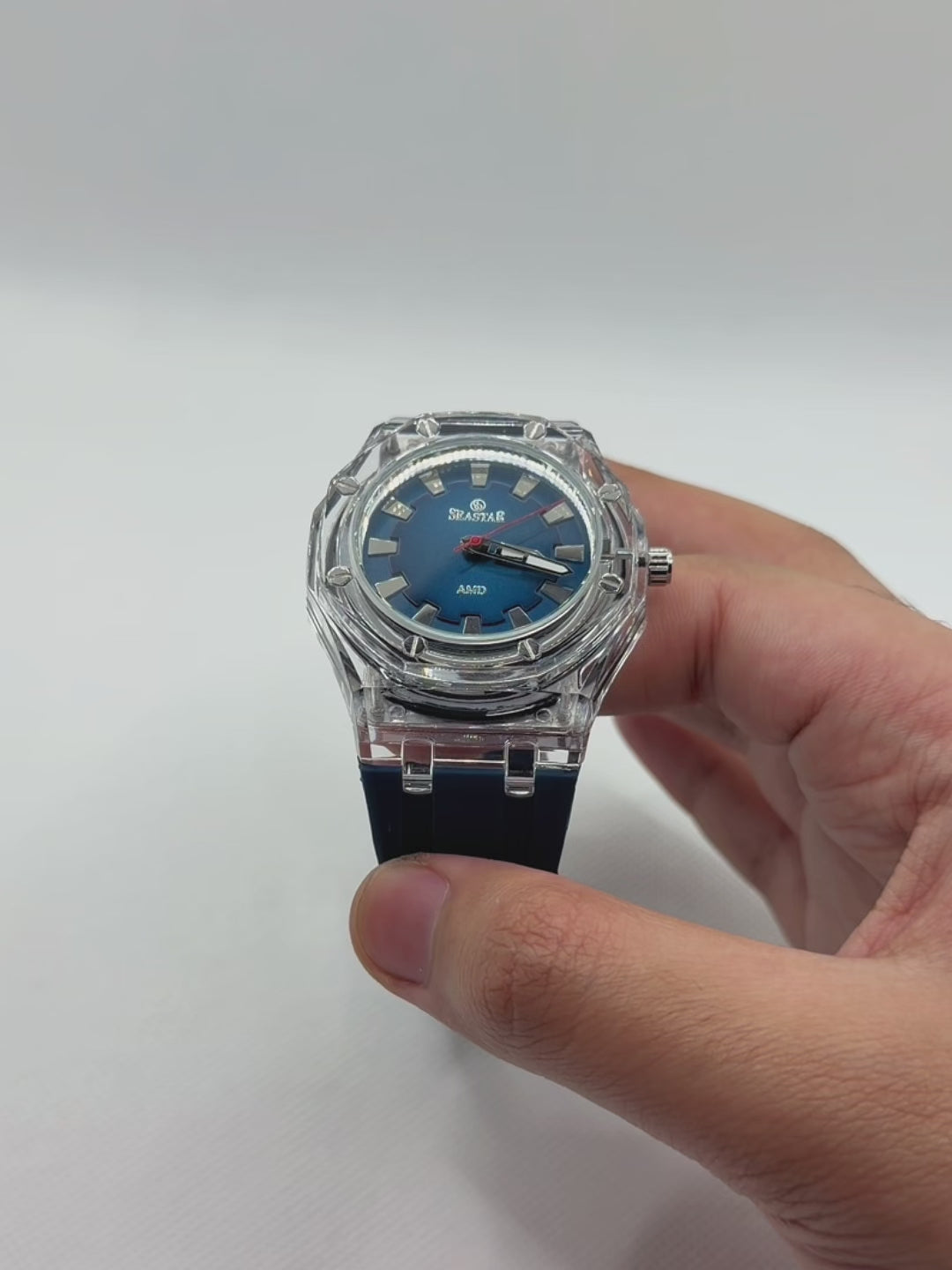 Transparent Dial Seastar Watch - Water Resistant